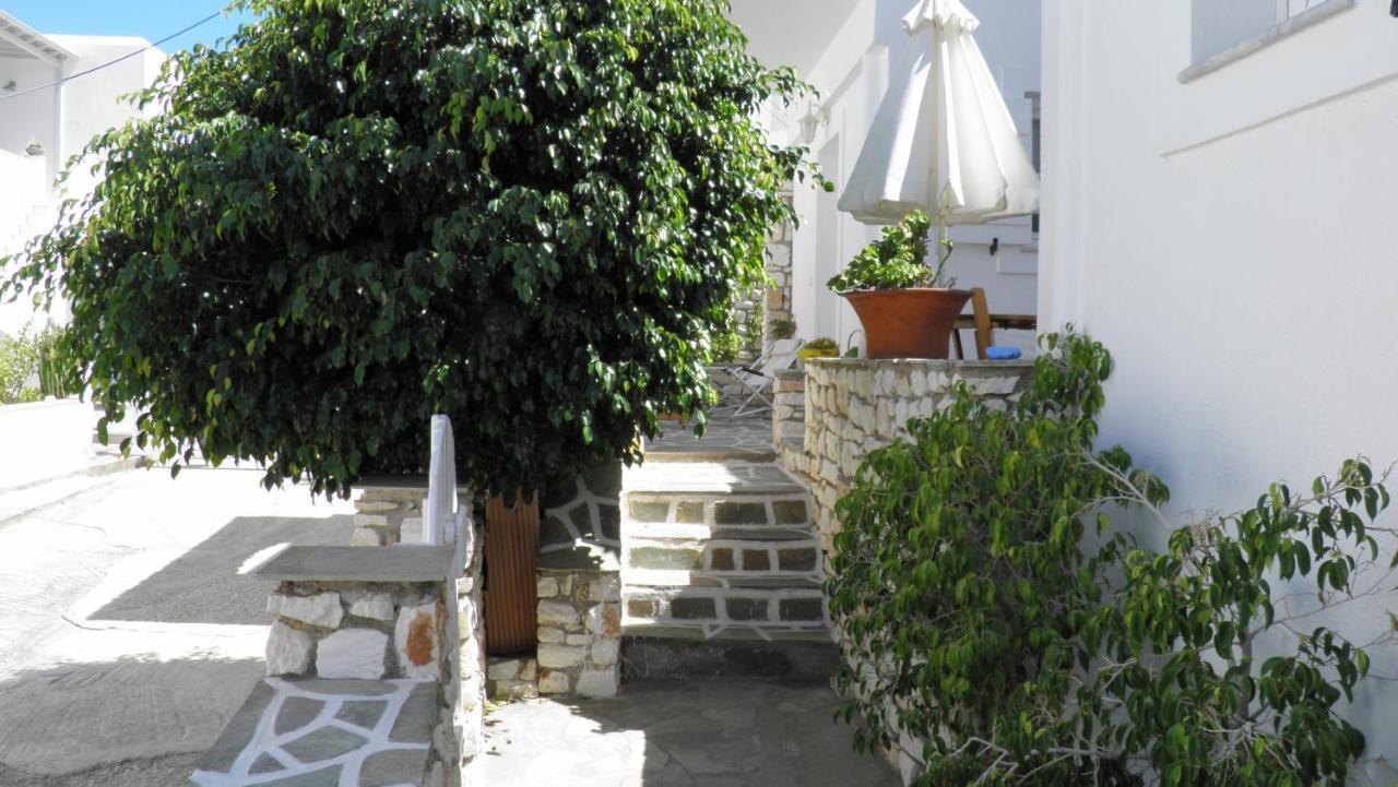 Studios Maria In Naoussa Paros 2-4 Persons Exterior photo